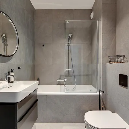 Scala Center & By Lion Apartment *