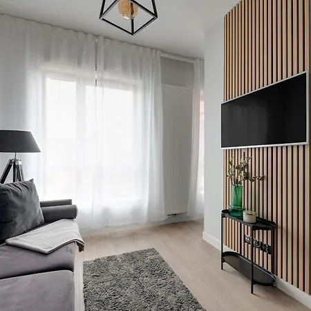 Scala Center & By Lion Apartment *