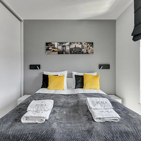 Scala Center & By Lion Apartment *